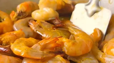 Daab Chingri Recipe: Prawns Cooked in Tender Coconut Shell 1